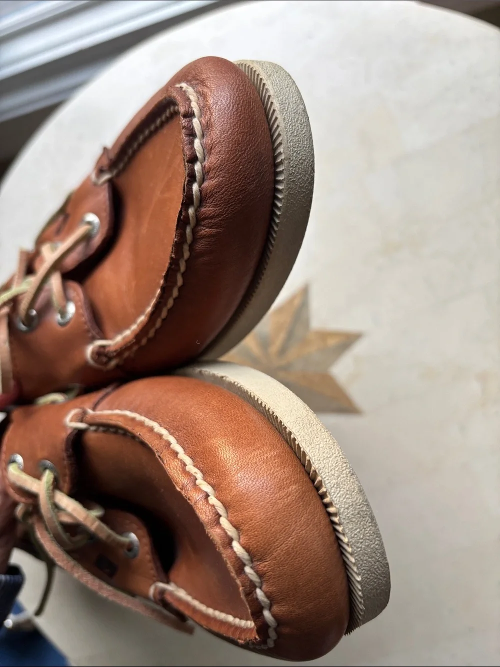Sperry Men’s Brown Leather 2-Eye Boat Shoes with Green Laces 8.5M